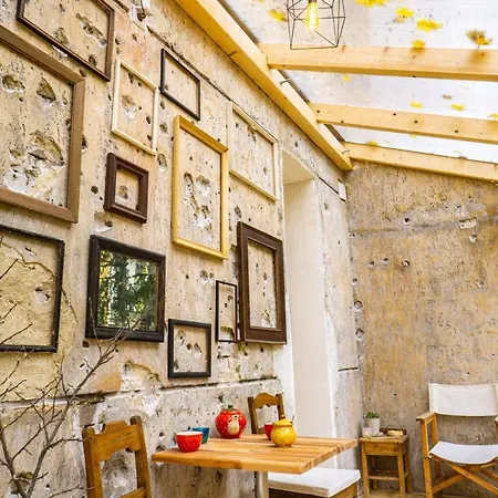 Bond & Sue Apartment Budapest